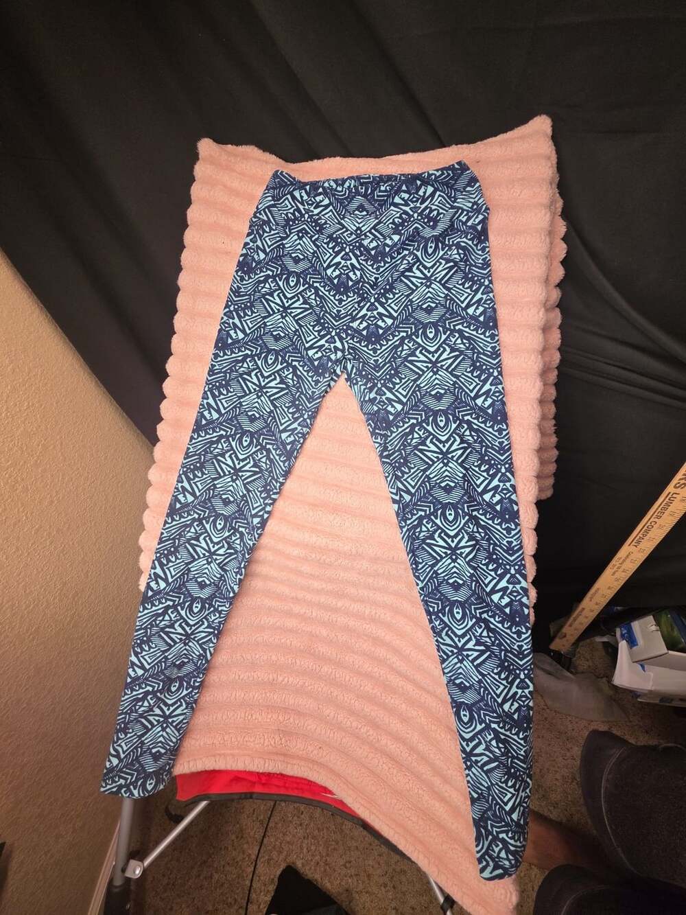 LuLaRoe Leggings One Size Blue Geometric Aztec Print Soft